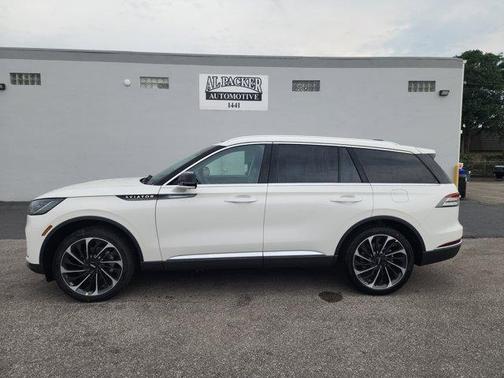 2025 Lincoln Aviator Reserve AWD