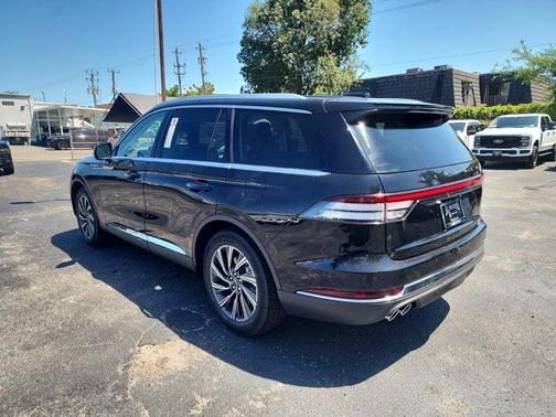 2025 Lincoln Aviator Premiere