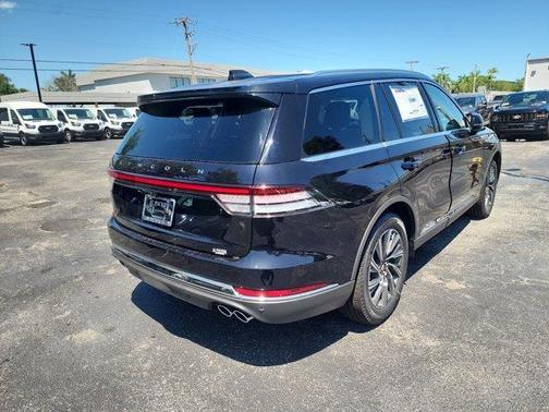 2025 Lincoln Aviator Premiere