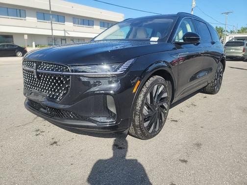 2025 Lincoln Nautilus Black Label