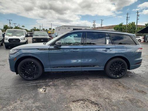 2025 Lincoln Aviator Reserve AWD