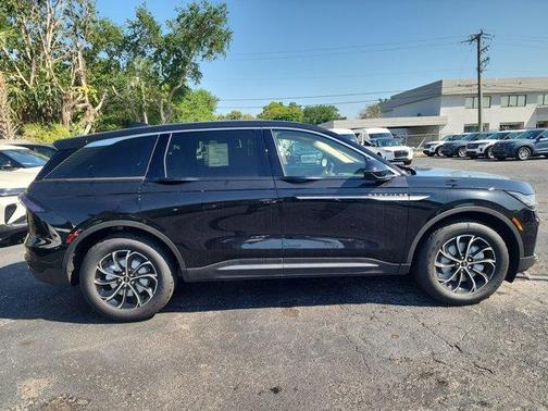 2025 Lincoln Nautilus Premiere