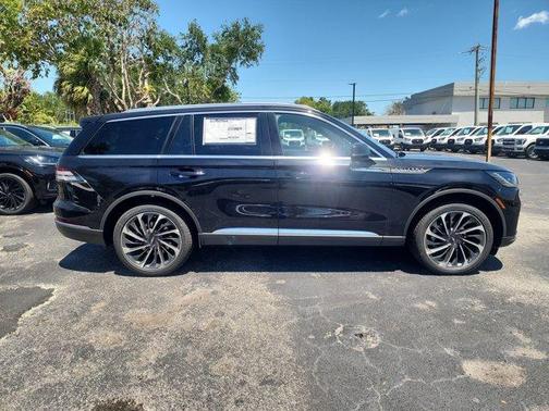 2025 Lincoln Aviator Reserve AWD