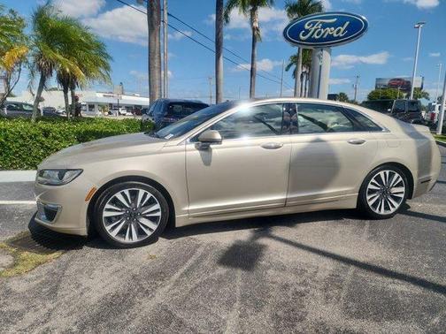 2017 Lincoln MKZ Reserve
