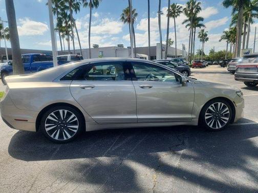 2017 Lincoln MKZ Reserve