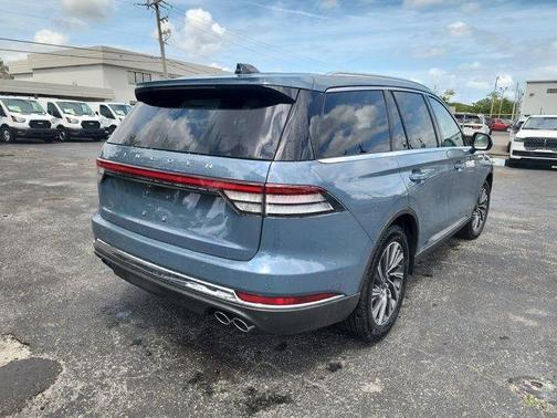2025 Lincoln Aviator Premiere