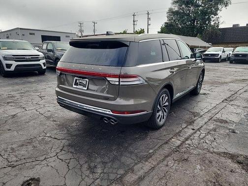 2025 Lincoln Aviator Premiere