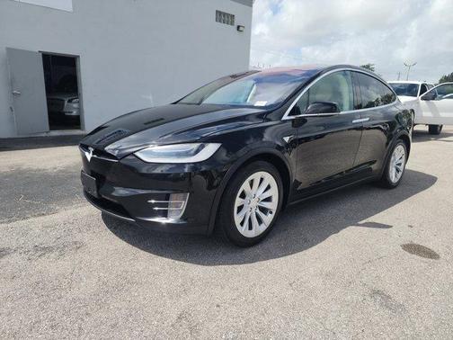 2017 Tesla Model X 75D