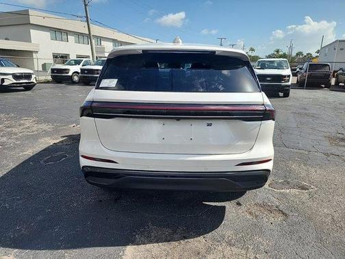 2025 Lincoln Nautilus Premiere