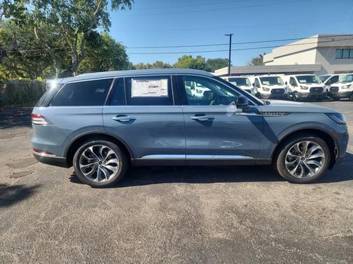 2025 Lincoln Aviator Reserve RWD