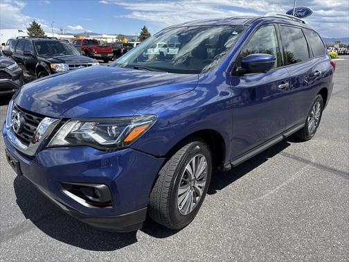 2019 Nissan Pathfinder SL