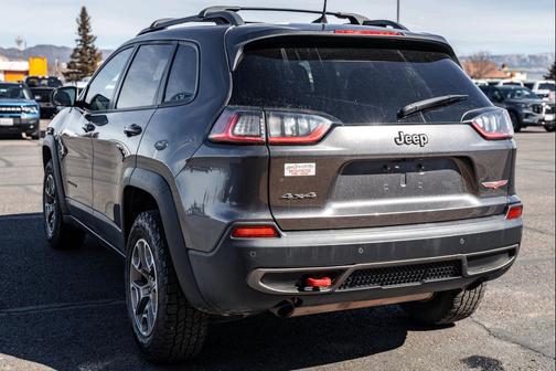 2020 Jeep Cherokee Trailhawk