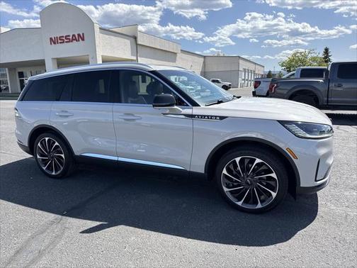 2025 Lincoln Aviator Reserve AWD