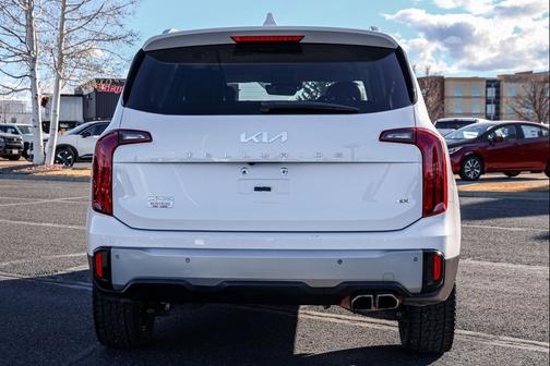 2023 Kia Telluride S