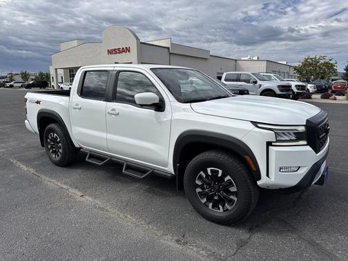 2023 Nissan Frontier PRO-4X