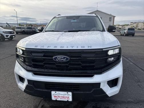 2025 Ford Expedition Max Active 4x4