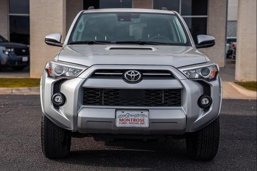 2024 Toyota 4Runner TRD Off Road