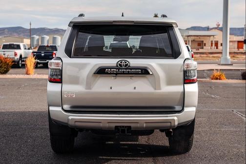 2024 Toyota 4Runner TRD Off Road