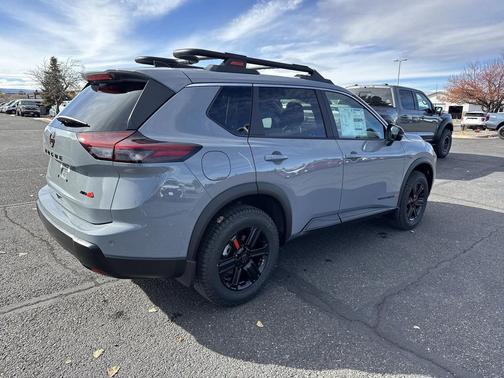 2026 Nissan Rogue Rock Creek