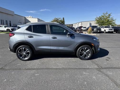 2022 Buick Encore GX Select