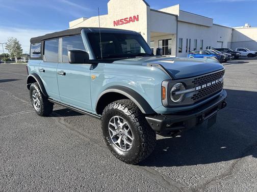 2022 Ford Bronco Badlands