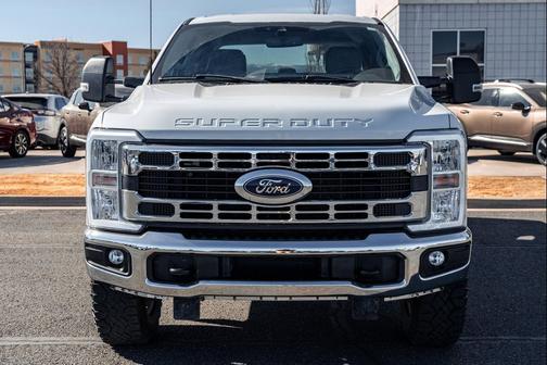 2023 Ford F-350 XLT