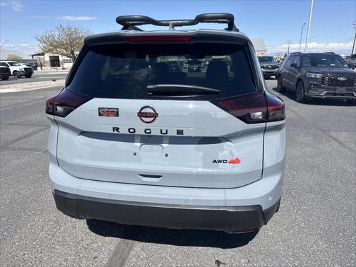2025 Nissan Rogue Rock Creek