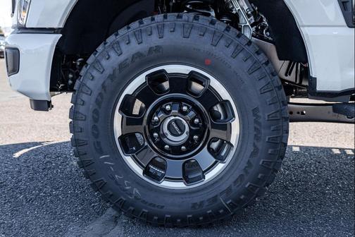 2026 Ford F-350 Lariat