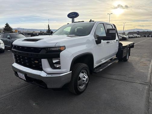 2023 Chevrolet Silverado 3500 WT