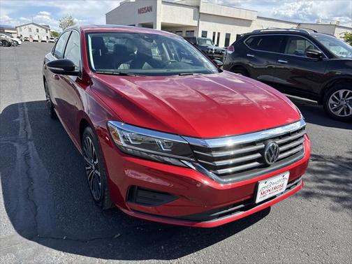 2022 Volkswagen Passat 2.0T Limited Edition
