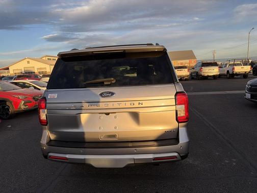 2023 Ford Expedition Max XLT