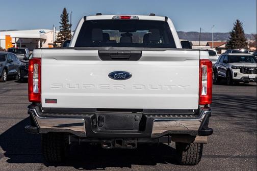 2024 Ford F-350 XLT