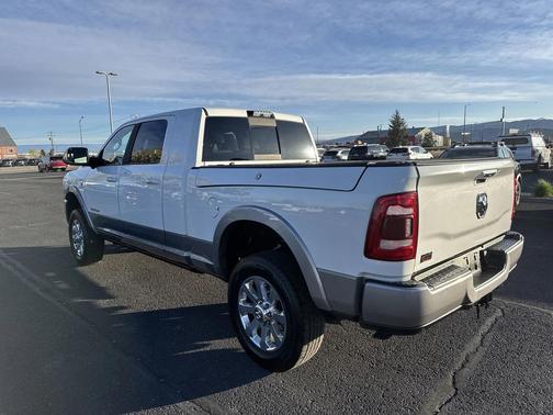 2020 RAM 2500 Laramie Mega Cab 4X4 6'4' Box