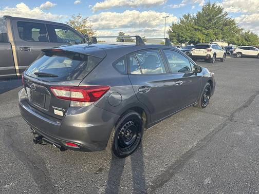 2019 Subaru Impreza 2.0i