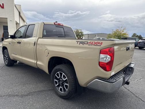 2020 Toyota Tundra SR5