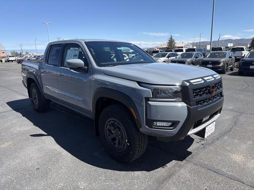 Boulder Gray Pearl 2026 Nissan Frontier PRO-4X