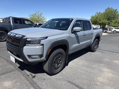 Boulder Gray Pearl 2026 Nissan Frontier PRO-4X