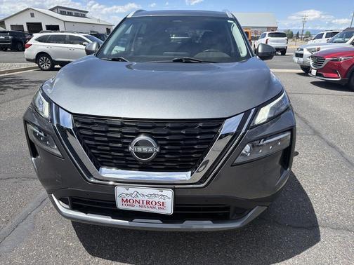 Gun Metallic 2023 Nissan Rogue SL