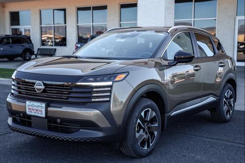 2026 Nissan Kicks SV