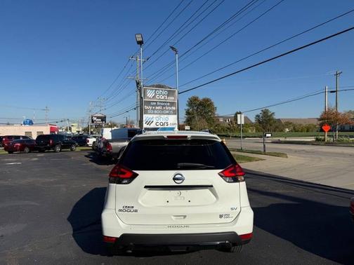 2017 Nissan Rogue SV