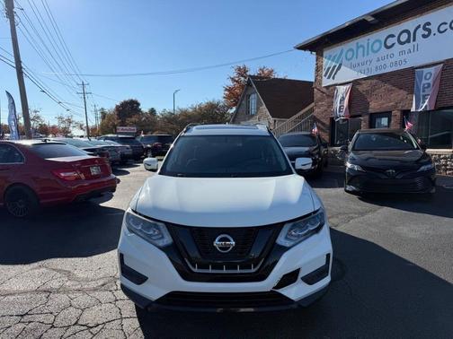 2017 Nissan Rogue SV