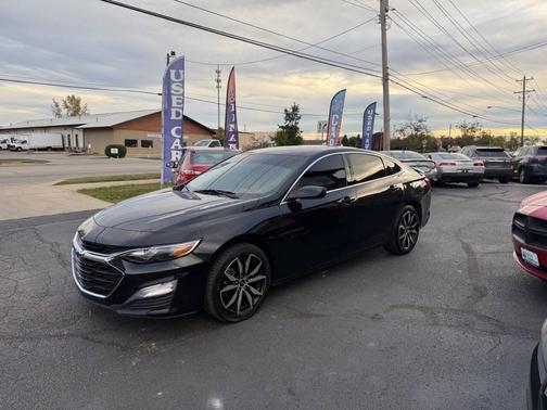 2023 Chevrolet Malibu FWD RS
