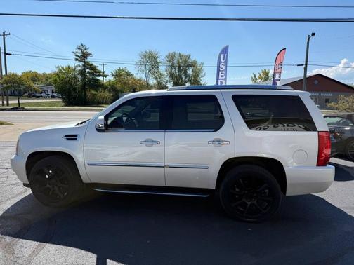 2008 Cadillac Escalade Base