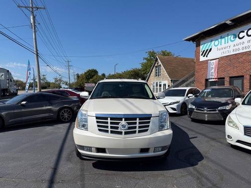 2008 Cadillac Escalade Base