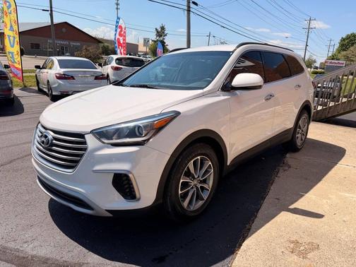 Monaco White 2017 Hyundai SANTA FE SE