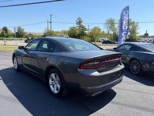 2015 Dodge Charger SE