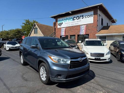 2014 Toyota Highlander LE