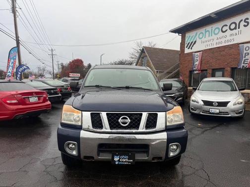 2012 Nissan Titan SV