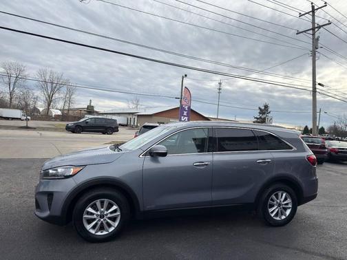 2019 Kia Sorento LX