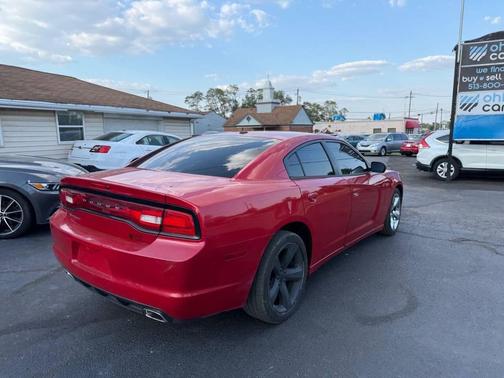 2011 Dodge Charger Base